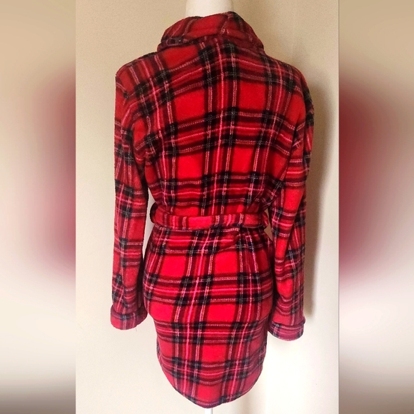 Red Plaid Short Robe w/ Matching Slippers - Picture 2 of 4